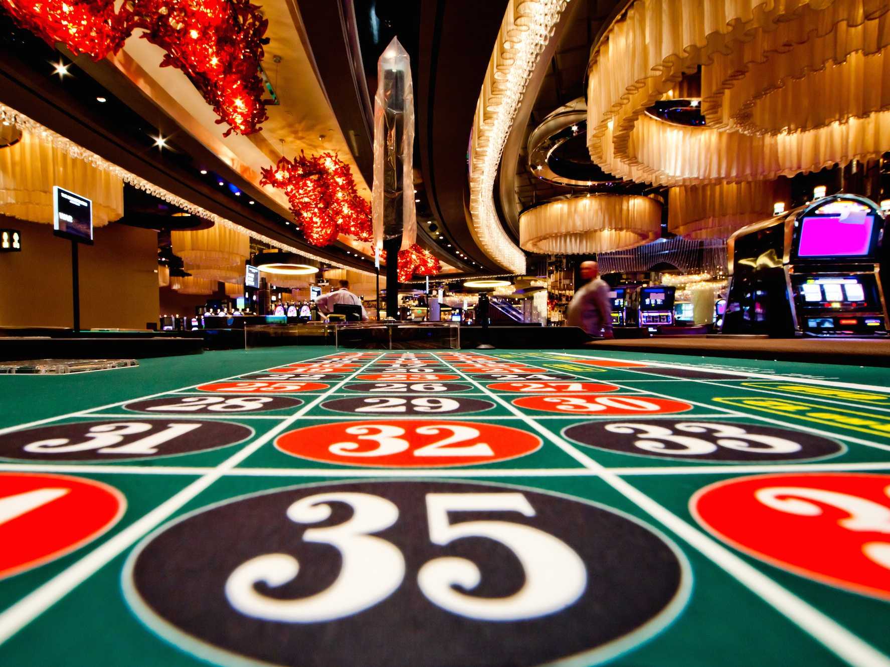 Kazançları Etkileyen Hava Koşulları: Casino Stratejileri
